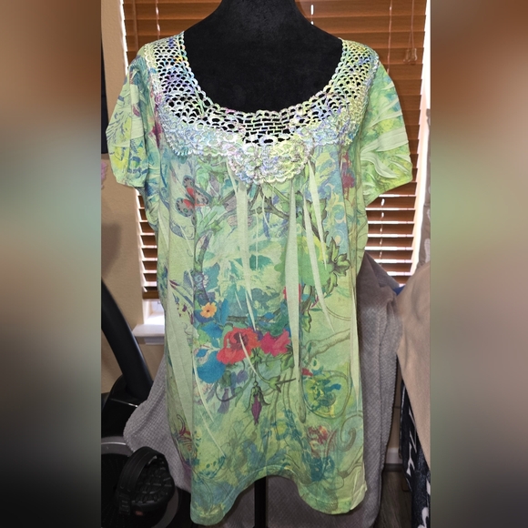 Olivia Paige Tops - (D) Olivia Page Floral Lace Trim Top - Green